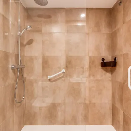 شقة In Sunset Golf With Pool & Parking - Near The إِستيبونا