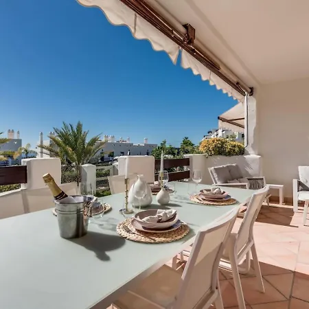 Apartmán In Sunset Golf With Pool & Parking - Near The *