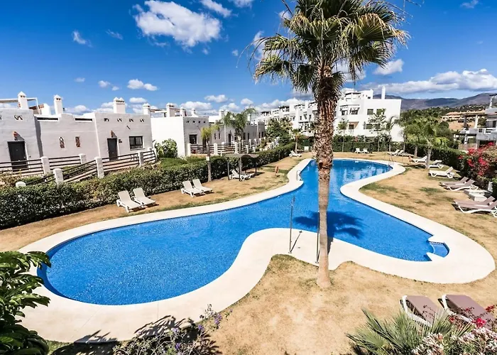 Apartamento In Sunset Golf With Pool & Parking - Near The Estepona