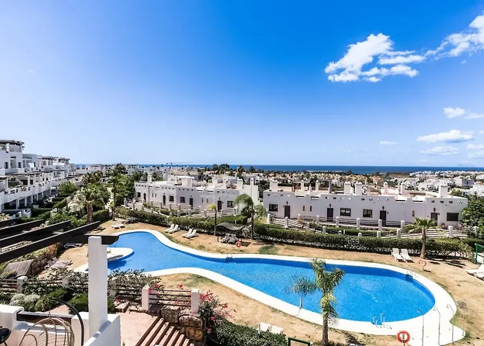 Apartamento In Sunset Golf With Pool & Parking - Near The Estepona